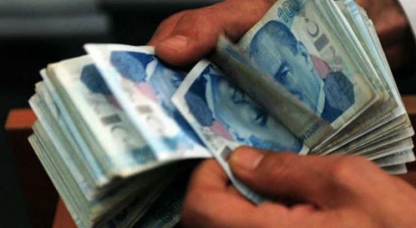 Financial Times: Türk Lirası'nda kayıplar devam edecek