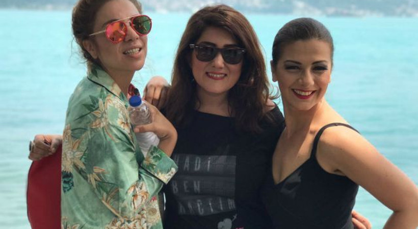 Yeşim Ceren Bozoğlu ‘Hadi Ben Kaçtım’ için yönetmenlik yaptı