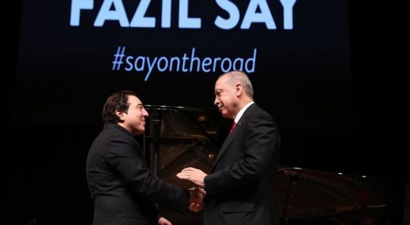 Cumhurbaşkanı Erdoğan Fazıl Say'ı ayakta alkışladı!