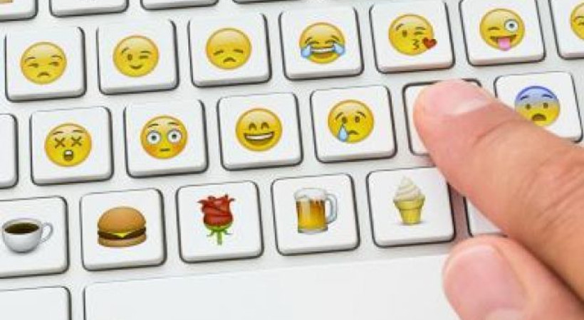 Facebook'dan yeni ifadeler geliyor!