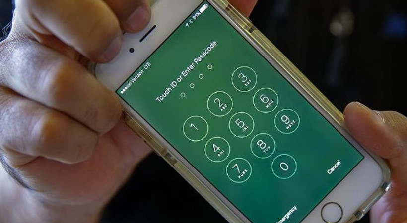 Apple ile FBI arasındaki kavga büyüdü!