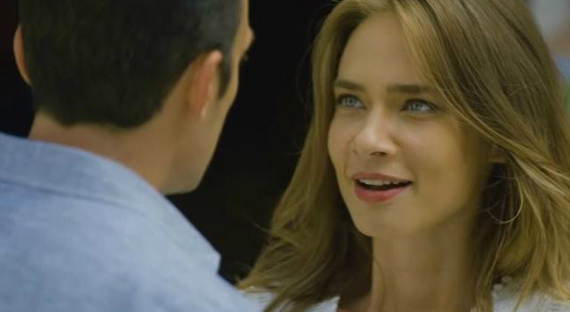 Çat Kapı Aşk, TV'de ilk kez FOX'ta!