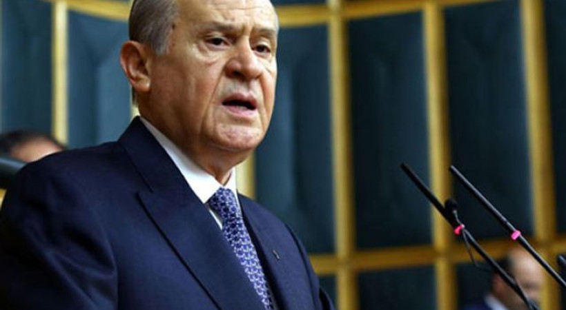 Devlet Bahçeli'den muhabire 'değişim' ayarı!