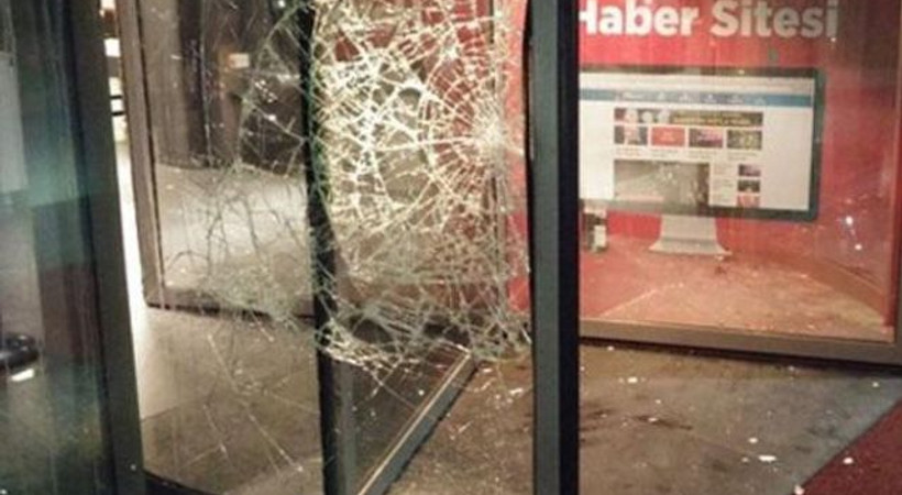 Hürriyet'e saldırıya bir kınama da TÜSİAD'dan