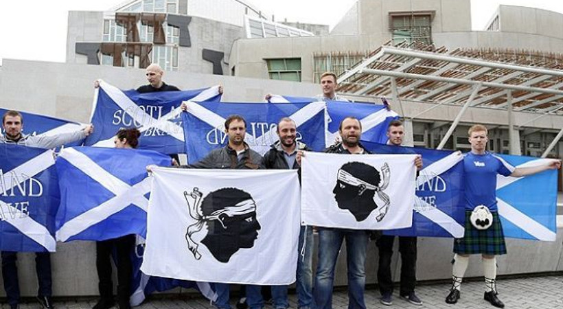 Tarihi referandumun sonuçları manşetlere böyle yansıdı!