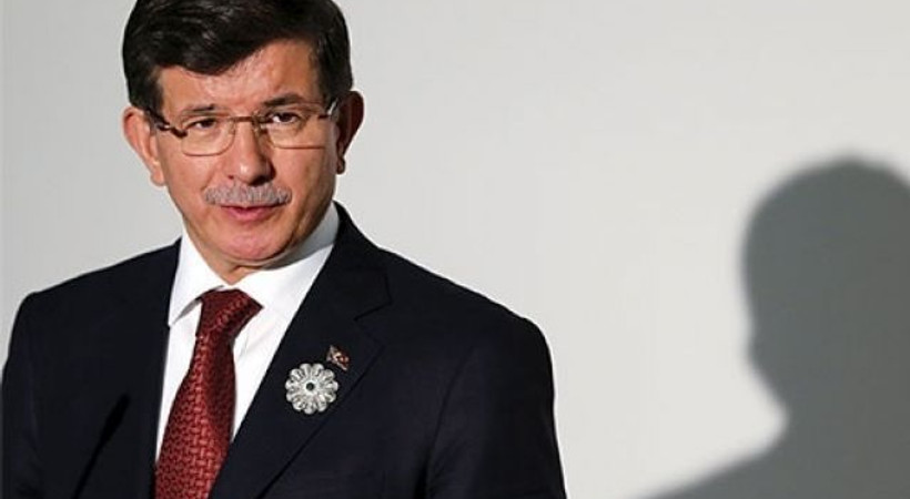 CNN'den Davutoğlu'na: IŞİD'le savaşa neden geç kaldınız?