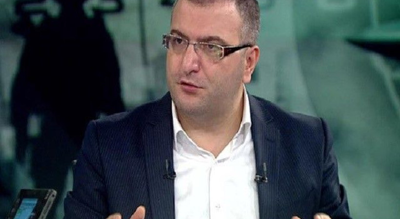 İktidar medyasını karıştıracak yazı! Cem Küçük 'büyüklerine' sordu