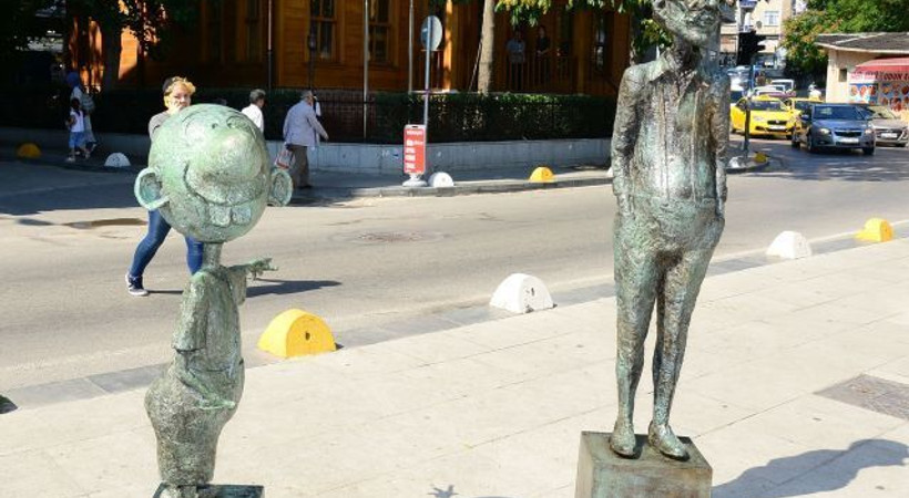 Avanak Avni ve Oğuz Aral Kadıköy’de
