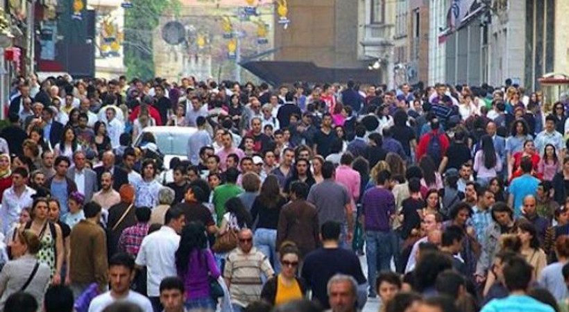 Pew’ün araştırması: Türkiye’nin medyaya güveni azaldı
