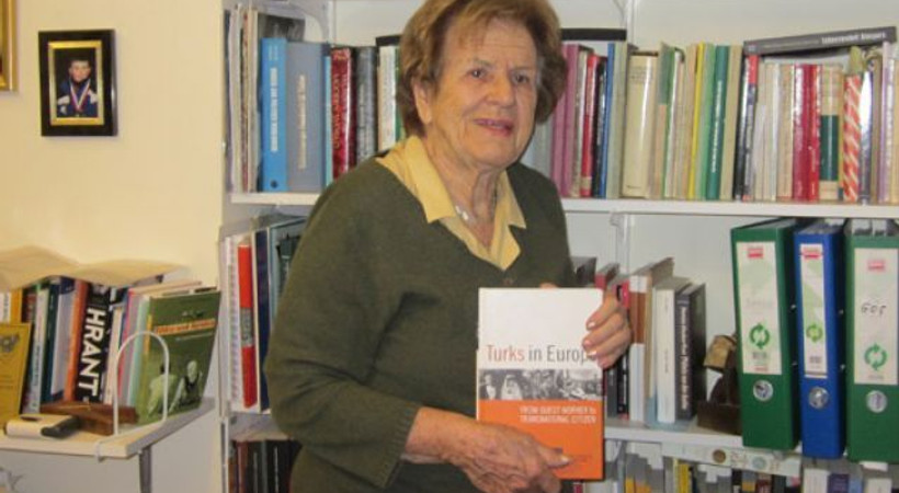 'Öğrencilerime magazin haberleri okuyun diyorum'