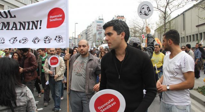 Memet Ali Alabora'nın başkanlığı devrettiği Oyuncular Sendikası yeni yönetimini seçti!