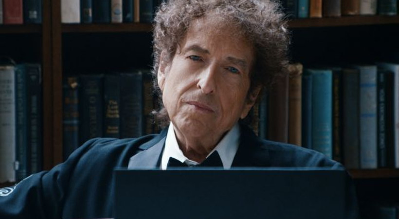 Bob Dylan, aylar sonra Nobel ödülünü aldı!