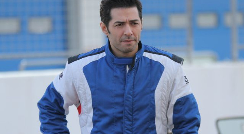 Mert Fırat ralli pilotu oldu, piste çıktı... İşte, Aşk ve Gurur'dan internete özel sahne!