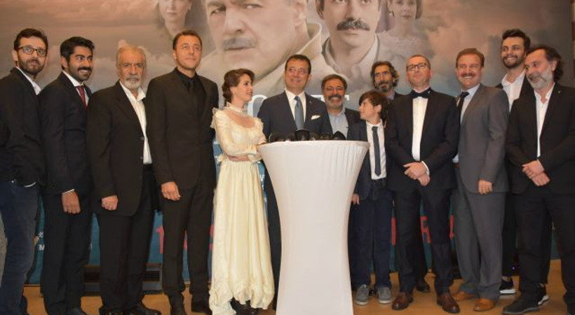 Merhaba Güzel Vatanım filminine görkemli gala