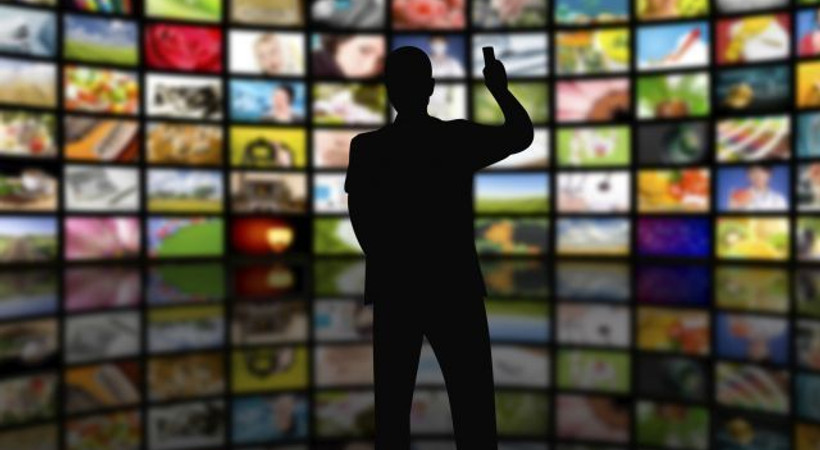 Dünyada kamu televizyonları nasıl gelir elde ediyor?