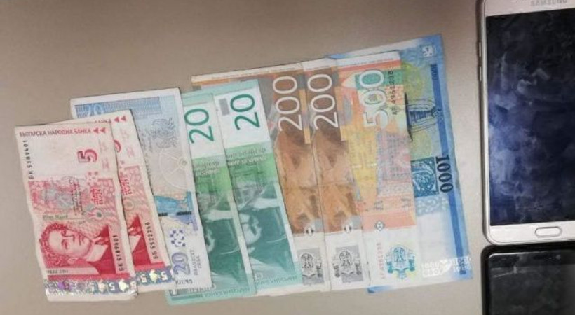 Sosyal medyadan canlı yayın yaparken gasp edildi