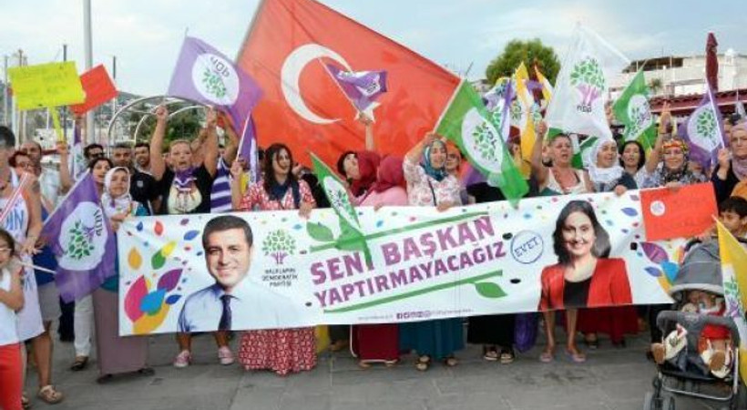 Sanatçı ve yazarlardan HDP'ye 'baraj' desteği