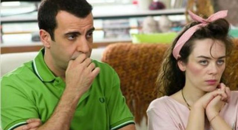 Demet Evgar'dan sonra rol arkadaşı da hack'lendi!