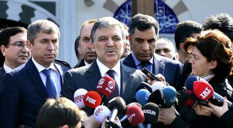 Abdullah Gül'den gazeteciye: Çok güzel sordun, tebrik ederim