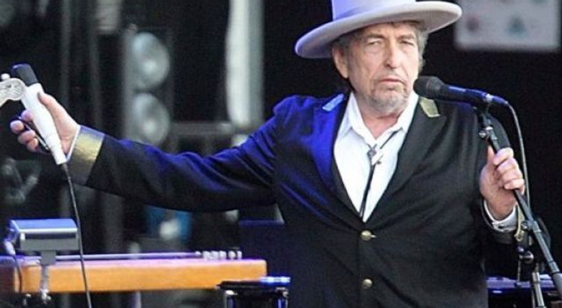 Bob Dylan sessizliğini bozdu