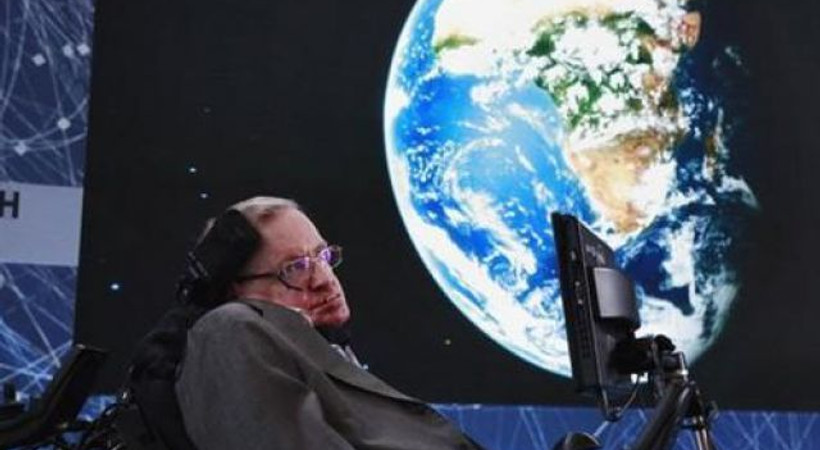 Stephen Hawking istedi, ünlüler akın etti!