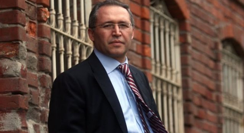 Hükümet medyasında polemik sürüyor! Abdülkadir Selvi'den Ahmet Kekeç'e yanıt!