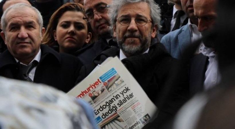 Dündar ve Gül'ün duruşması başladı: Savcı, 'MİT'in talebi' gerekçesiyle duruşmanın kapalı yapılmasını istedi!