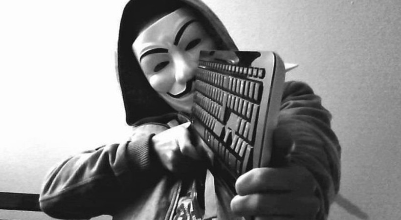 Hacker grubu Anonymous'tan o örgüte siber saldırı