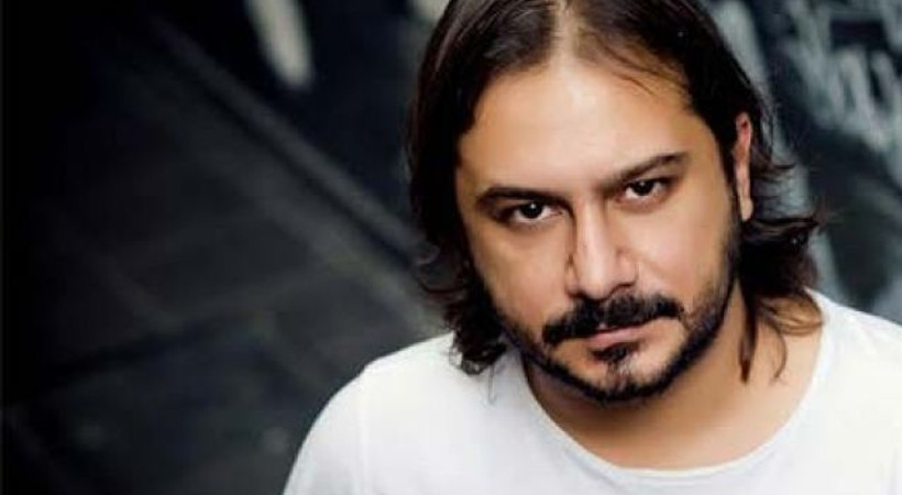 Emrah Serbes'ten 'Yazarlığı bıraktım!' tweeti!