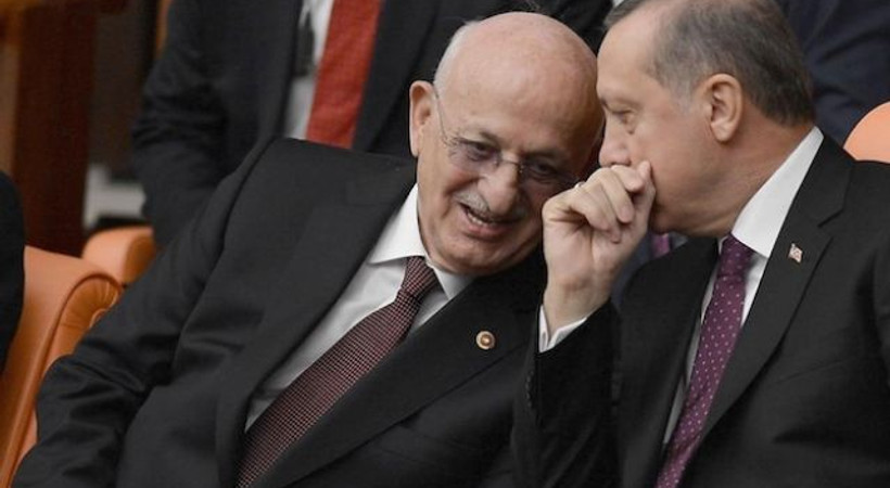 'Yeni anayasada laiklik olmamalı' sözleriyle dünya basınında gündem olan Meclis Başkanı'ndan yeni açıklama!
