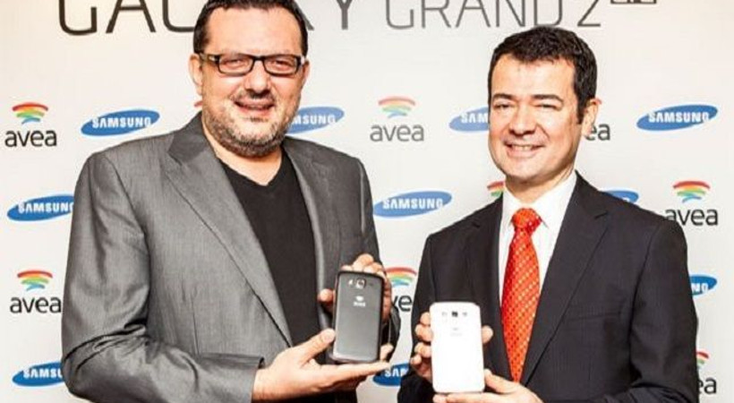 Samsung'un Avea'ya özel telefonu tanıtıldı