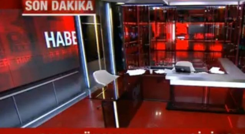 Asker, CNN Türk binasına girdi, yayın 1 saat kesildi! İşte, o anlar...