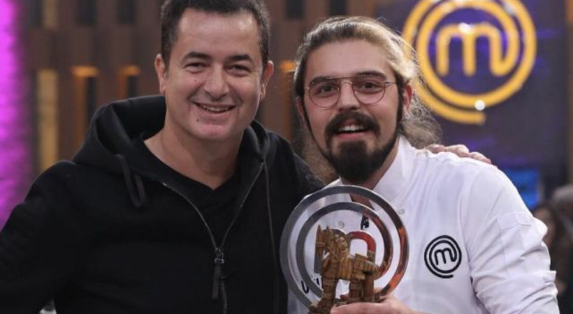 Acun Ilıcalı’dan Masterchef Türkiye birincisi Uğur’a tebrik!