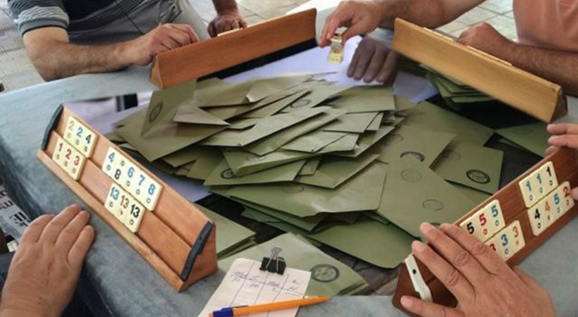'Görevliler sandığı terk edip, okeye gitti'