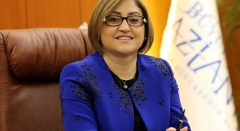 Fatma Şahin: 'Aynı filmi çekin, cebimden ödemezsem şerefsizim'
