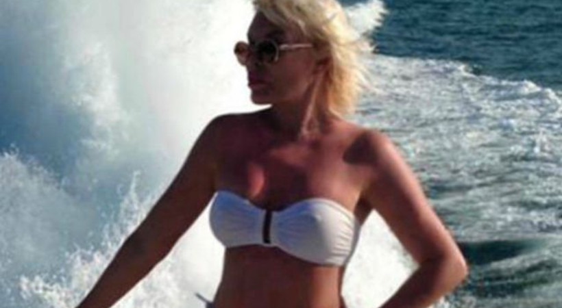 Ajda Pekkan'ın tatil pozu olay oldu!