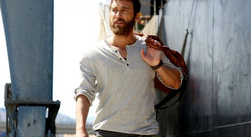 Seçkin Özdemir, Sevgili Geçmiş dizisiyle ekranlara dönüyor