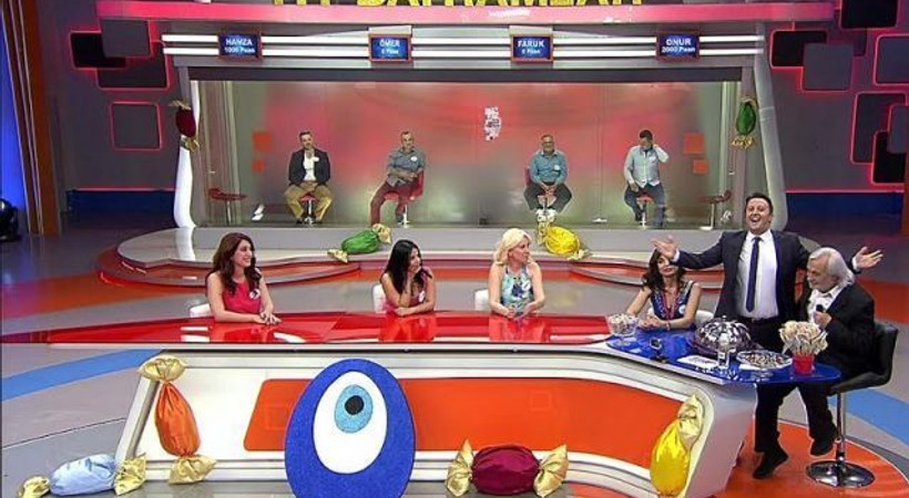 'Ben Bilmem Eşim Bilir' için şarkı yaptı