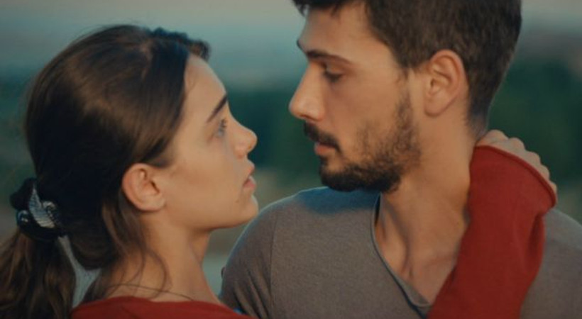 Aşk Ağlatır kadrosuna hangi usta oyuncu katıldı?