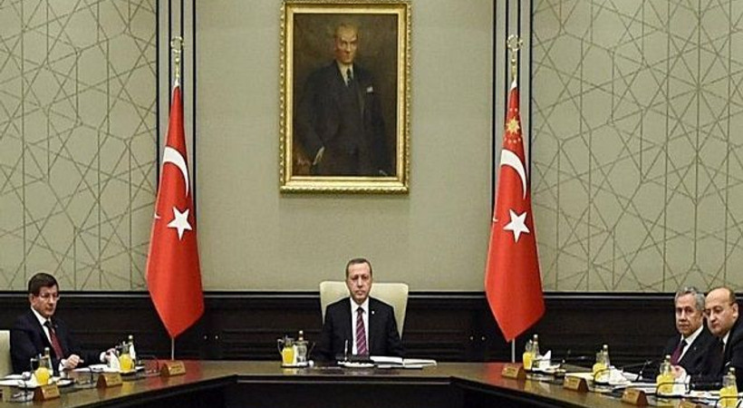 Tarihi toplantı Ak Saray'dan sonra manşetlerde