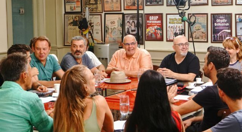 Seksenler dizisinin yeni sezon tanıtımı yayınlandı!