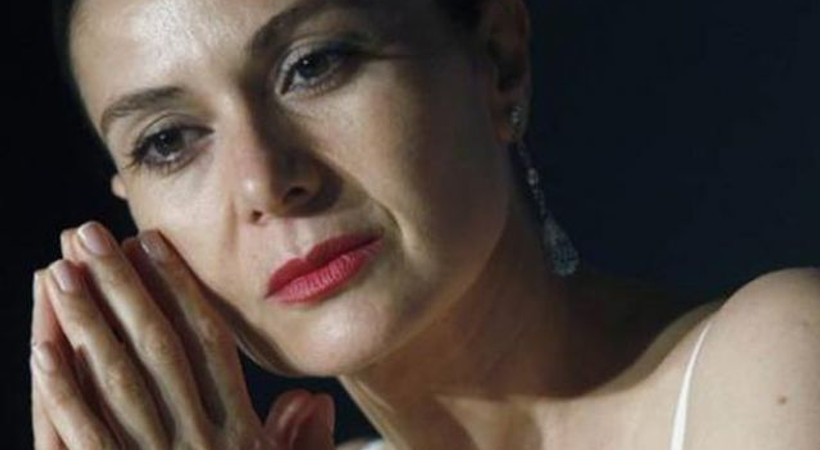 Kuzgun dizisinde Hatice Aslan'ın gençliğini Çukur'un hangi oyuncusu canlandırıyor?