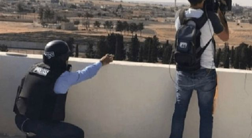 'Muhabir tam teçhizat yerlerde, kameraman tişörtle çekimde!'