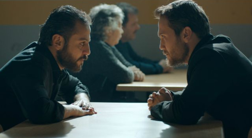 'Babamızın katili burnumun dibinde...'