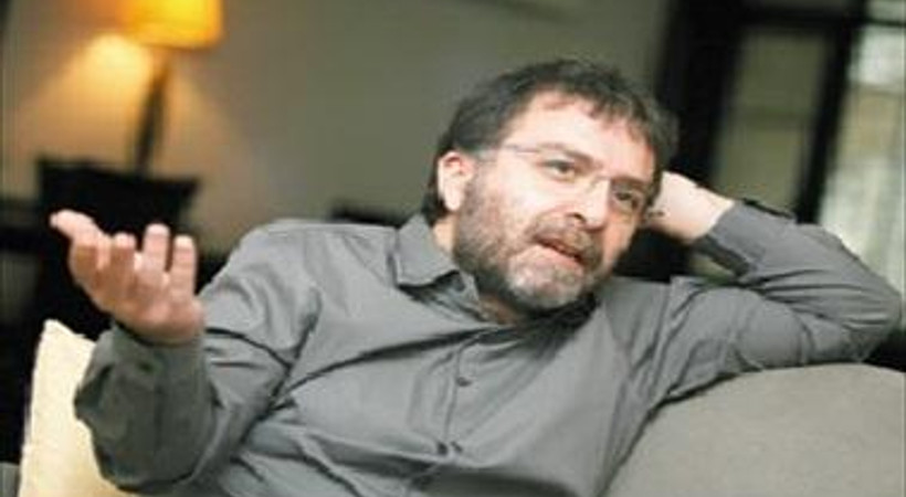 Ve top Ahmet Hakan'da! Hürriyet yazarı, Levent Kırca'ya ne cevap verdi?