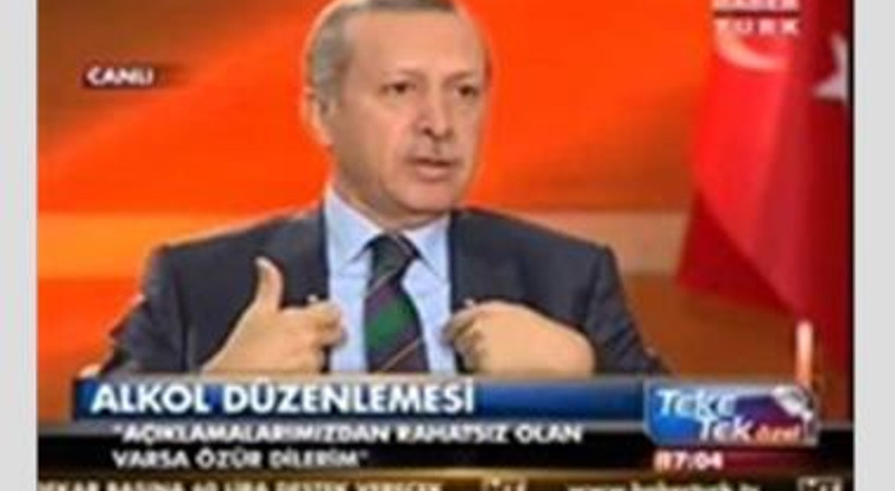 Başbakan TV'da konuşuyor sosyal medya eleştiriyor!