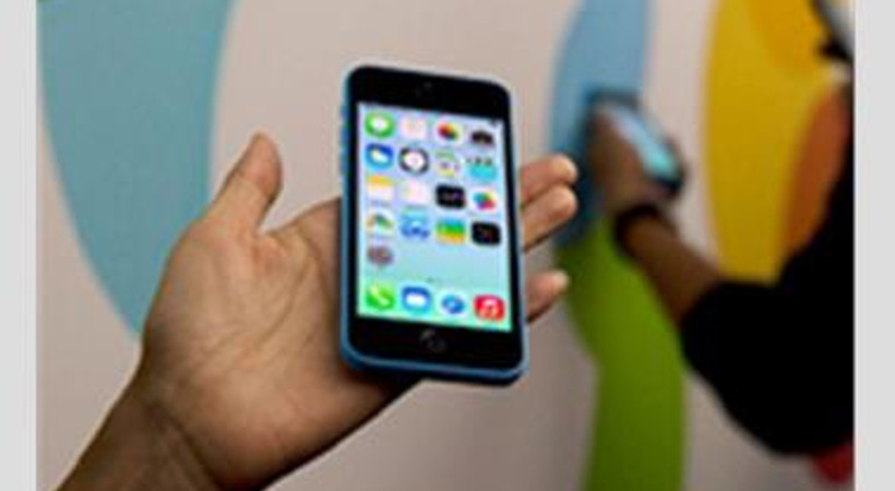 Apple, iPhone 5S'te sorun yaşıyor
