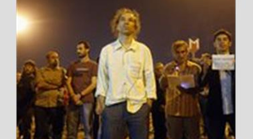 Avrupa'nın en prestijli ödülü 'Duran Adam'a!
