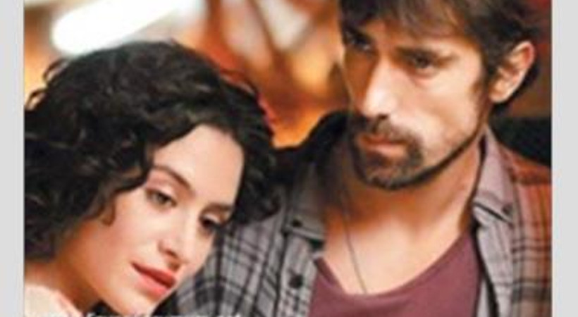 Belçim Bilgin ve İbrahim Çelikkol'un rol aldığı 'Sadece Sen' filminin fragmanı yayınlandı