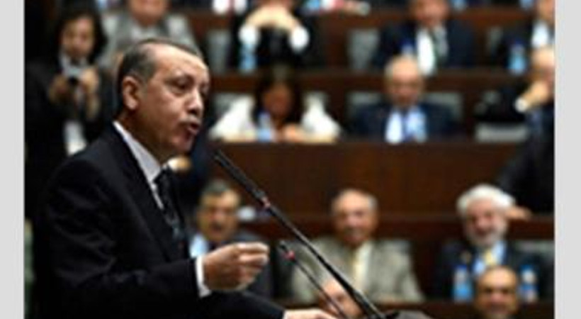 Demokrasi paketi açıklaması sansürle başladı, gazeteciler isyan etti!